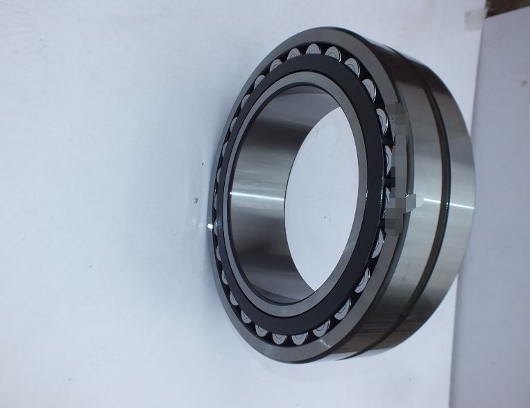 Rodamiento de rodillos esférico de doble hilera KMY 22213CC / W33 tamaño 65 * 120 * 31 mm
